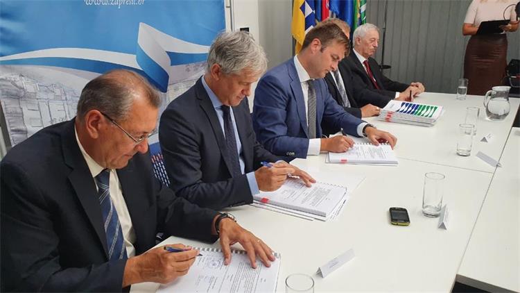 Slika /slike/Vijesti/190904 zapresic 3.jpg